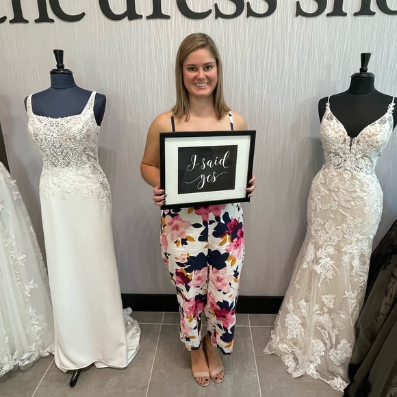 Meet your Posher, Katie - Picture 1 of 1